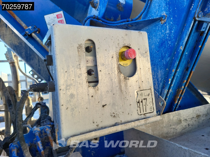 Mercedes-Benz Arocs 3251 8X4 PUMI Putzmeister TMM 24 + Liebherr 7m3 Mixer Retarder Euro 6 līzingu Mercedes-Benz Arocs 3251 8X4 PUMI Putzmeister TMM 24 + Liebherr 7m3 Mixer Retarder Euro 6: foto 19