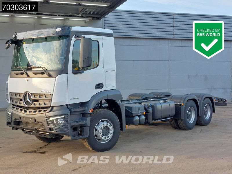 Mercedes-Benz Arocs 3340 6X4 NEW EURO 5 Chassis Steel Suspension Big-Axle Automatic - Šasija kravas automašīna: foto 1 Mercedes-Benz Arocs 3340 6X4 NEW EURO 5 Chassis Steel Suspension Big-Axle Automatic - Šasija kravas automašīna: foto 1
