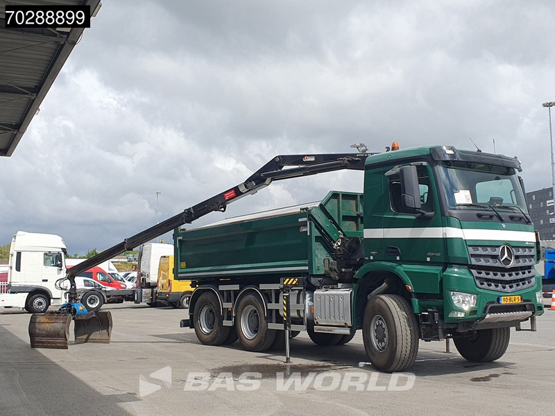 Mercedes-Benz Arocs 3342 Arocs 6X6 NL-Truck HMF 1643 Z-Crane Kran Steering Axle Big-Axle Euro 6 - Kravas automašīna pašizgāzējs, Kravas auto ar manipulatoru: foto 5 Mercedes-Benz Arocs 3342 Arocs 6X6 NL-Truck HMF 1643 Z-Crane Kran Steering Axle Big-Axle Euro 6 - Kravas automašīna pašizgāzējs, Kravas auto ar manipulatoru: foto 5