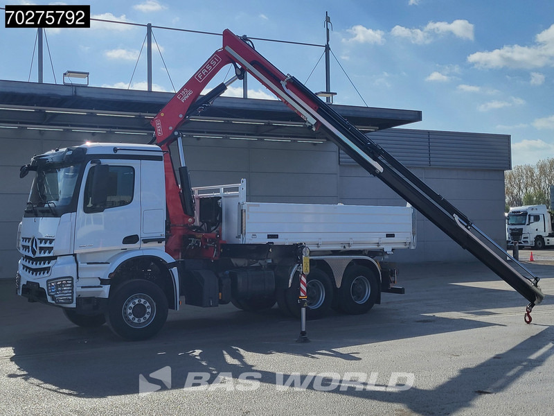 Mercedes-Benz Arocs 3348 6X4 Fasi F195A.2.24 Kran 3 sided tipper 9m3 Big-Axle Navi Euro 6 - Kravas automašīna pašizgāzējs, Kravas auto ar manipulatoru: foto 3 Mercedes-Benz Arocs 3348 6X4 Fasi F195A.2.24 Kran 3 sided tipper 9m3 Big-Axle Navi Euro 6 - Kravas automašīna pašizgāzējs, Kravas auto ar manipulatoru: foto 3