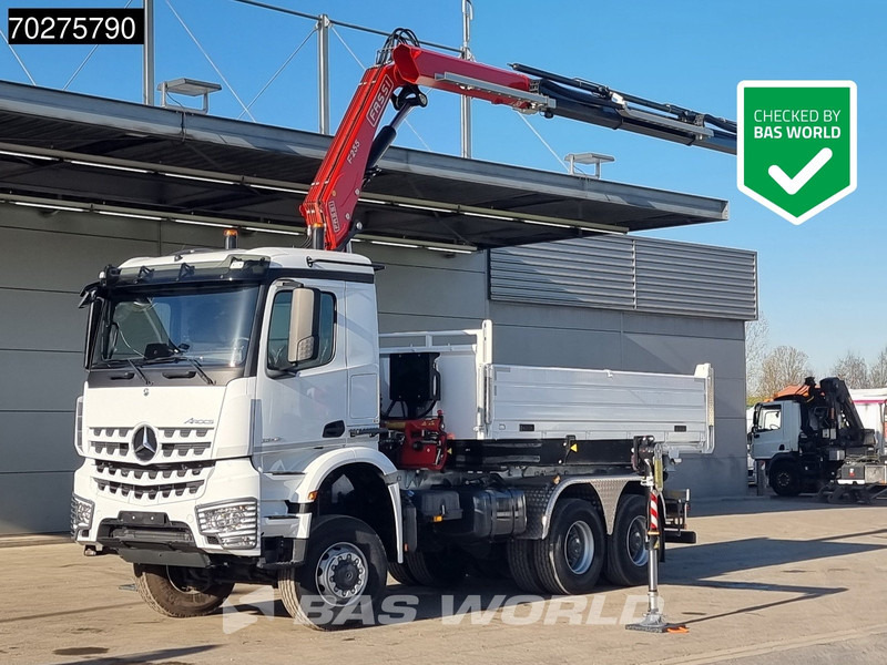 Mercedes-Benz Arocs 3348 6X6 Full Steel Retarder Fassi 25T/M Crane Kran Euro 6 - Kravas automašīna pašizgāzējs, Kravas auto ar manipulatoru: foto 1 Mercedes-Benz Arocs 3348 6X6 Full Steel Retarder Fassi 25T/M Crane Kran Euro 6 - Kravas automašīna pašizgāzējs, Kravas auto ar manipulatoru: foto 1