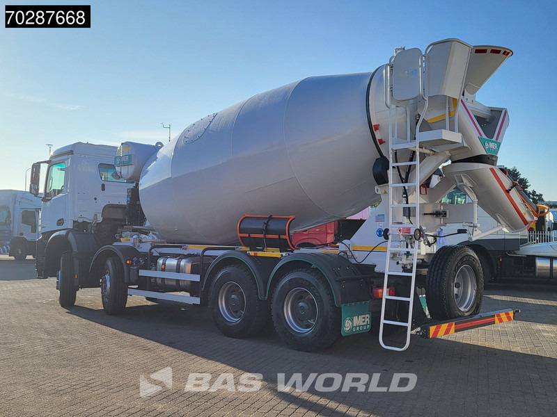 Mercedes-Benz Arocs 4142 8X4 New! 12m3 IMER Mixer Steelsuspension Automatic Big-Axle Euro 6 - Betonvedējs: foto 2 Mercedes-Benz Arocs 4142 8X4 New! 12m3 IMER Mixer Steelsuspension Automatic Big-Axle Euro 6 - Betonvedējs: foto 2