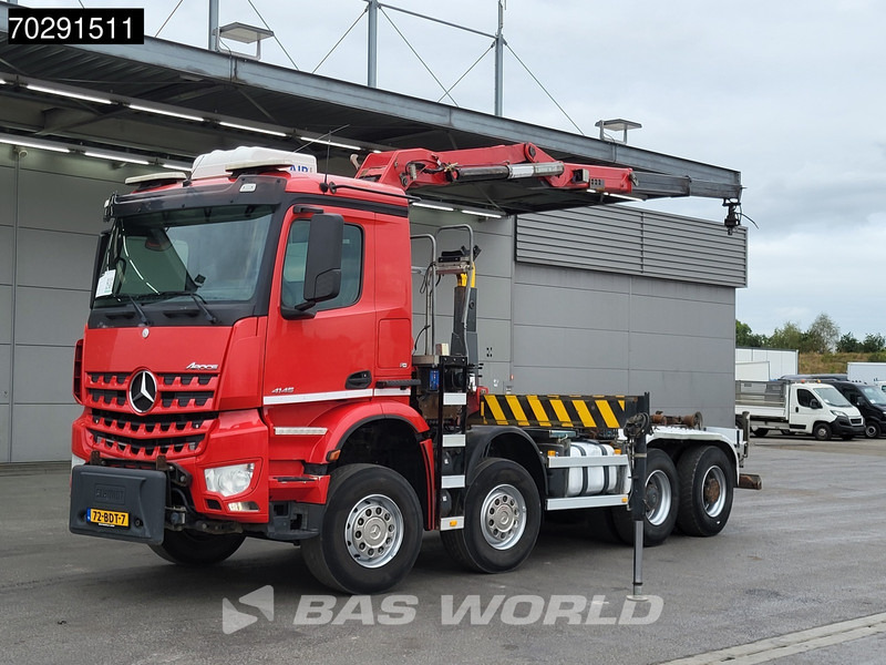 Mercedes-Benz Arocs 4145 8X4 NL-Truck HMF RCL 5300 Crane Hyva 26-51-S Hooklift Steelsuspension Big-Axle Automatic Euro 6 līzingu Mercedes-Benz Arocs 4145 8X4 NL-Truck HMF RCL 5300 Crane Hyva 26-51-S Hooklift Steelsuspension Big-Axle Automatic Euro 6: foto 6