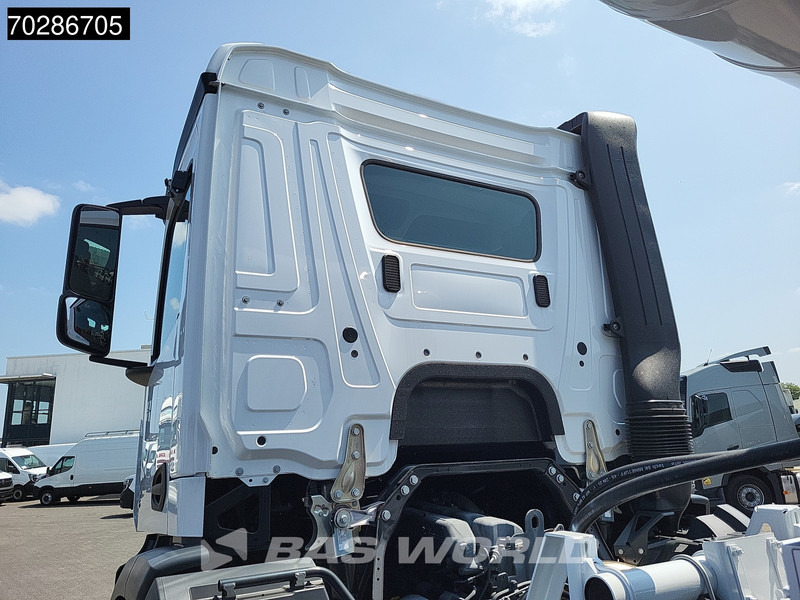 Mercedes-Benz Arocs 4245 8X4 NEW! 13m3 Schwing Stetter Mixer Big-Axle Manual Euro 3 - Betonvedējs: foto 3 Mercedes-Benz Arocs 4245 8X4 NEW! 13m3 Schwing Stetter Mixer Big-Axle Manual Euro 3 - Betonvedējs: foto 3