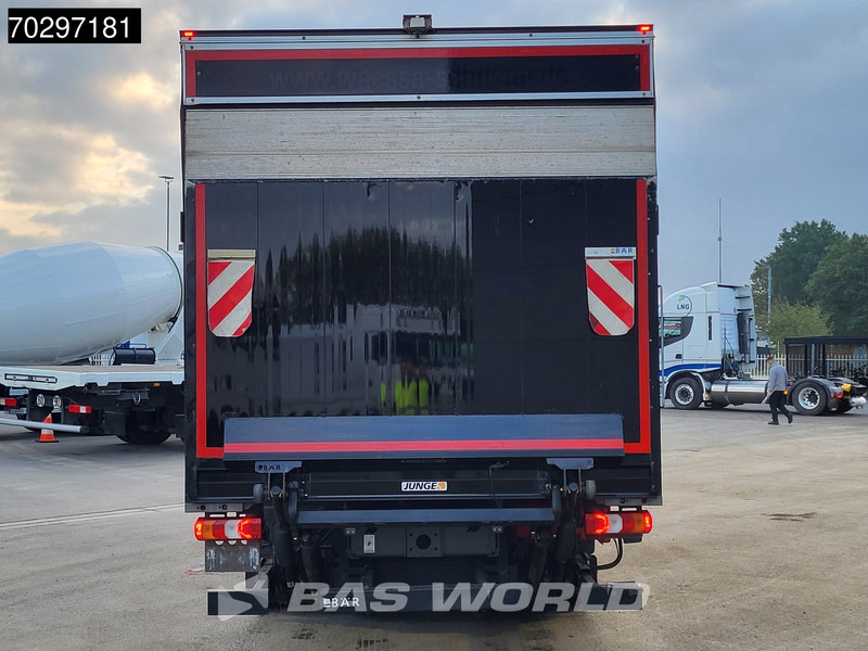 Kravas automašīna ar slēgto virsbūvi Mercedes-Benz Atego 1221 4X2 12tonner 1500kg Ladebordwand Automatic Euro 6: foto 11
