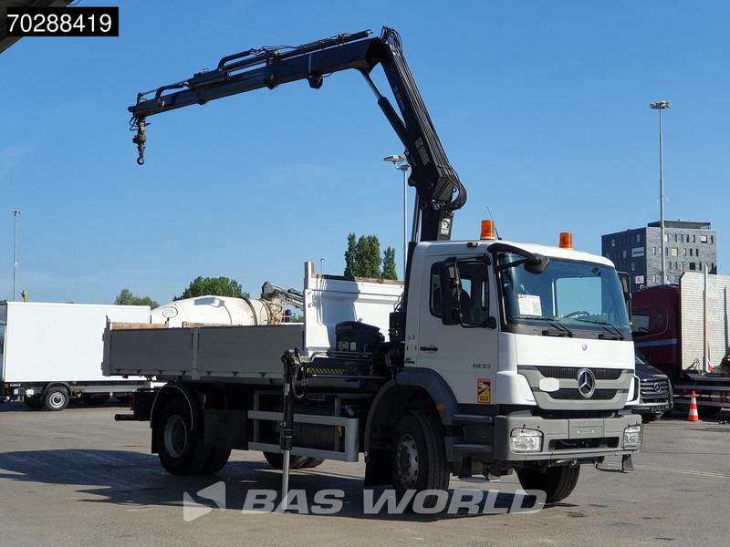 Mercedes-Benz Axor 1833 Axor 4X2 HIAB XS B-122 HIDUO Crane Kran Manual Steelsuspension Big-Axle Euro 5 - Kravas automašīna pašizgāzējs, Kravas auto ar manipulatoru: foto 3 Mercedes-Benz Axor 1833 Axor 4X2 HIAB XS B-122 HIDUO Crane Kran Manual Steelsuspension Big-Axle Euro 5 - Kravas automašīna pašizgāzējs, Kravas auto ar manipulatoru: foto 3