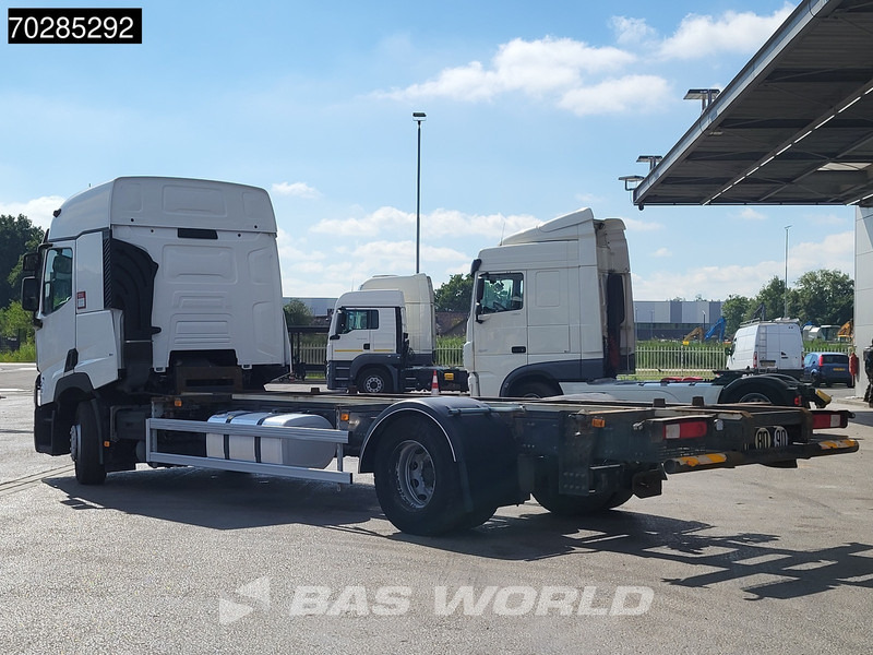 Renault T 460 4X2 BDF 2xTanks Optibrake Automatic Euro 6 - Konteineru vedējs/ Kravas automašīna ar noņemamā virsbūve: foto 2 Renault T 460 4X2 BDF 2xTanks Optibrake Automatic Euro 6 - Konteineru vedējs/ Kravas automašīna ar noņemamā virsbūve: foto 2