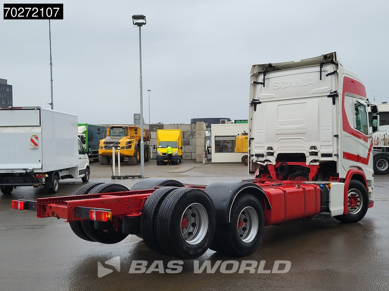 Scania R500 6X2 Chassis Retarder ACC Navi Liftachse Automatic Euro 6 - Šasija kravas automašīna: foto 5 Scania R500 6X2 Chassis Retarder ACC Navi Liftachse Automatic Euro 6 - Šasija kravas automašīna: foto 5