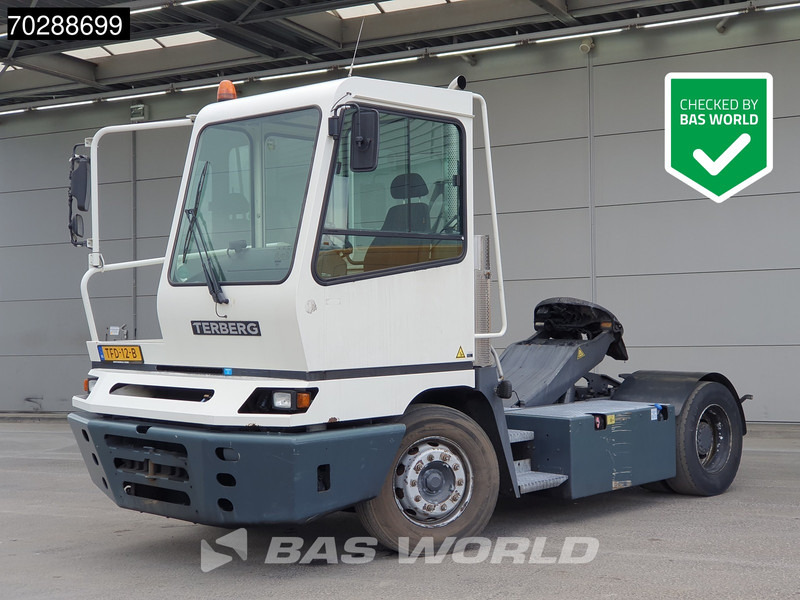 Terberg YT 222 4X2 NL-Truck Big-Axle - Termināļa traktors: foto 1 Terberg YT 222 4X2 NL-Truck Big-Axle - Termināļa traktors: foto 1