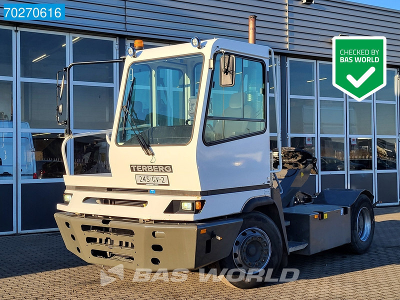 Terberg YT182 4X2 - Termināļa traktors: foto 1 Terberg YT182 4X2 - Termināļa traktors: foto 1