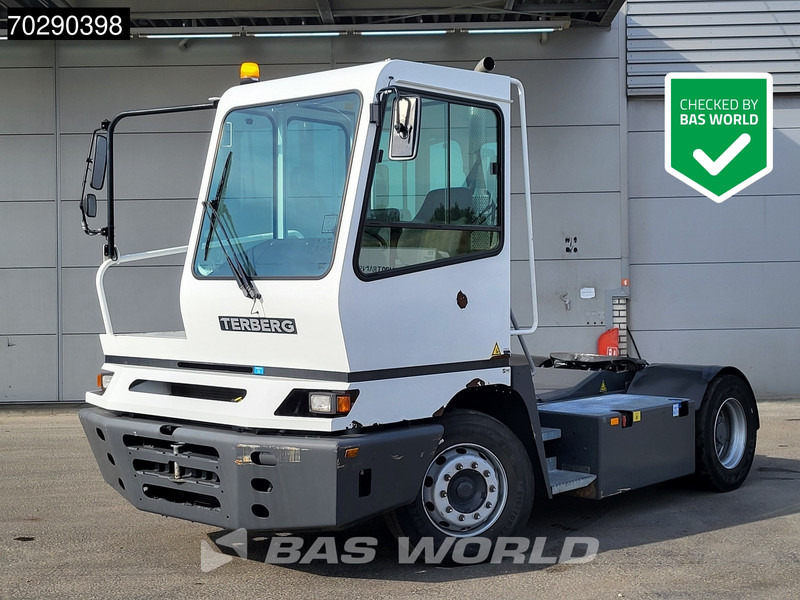 Terberg YT222 4X2 NL-Truck EPA Big-Axle Hebesattel - Termināļa traktors: foto 1 Terberg YT222 4X2 NL-Truck EPA Big-Axle Hebesattel - Termināļa traktors: foto 1