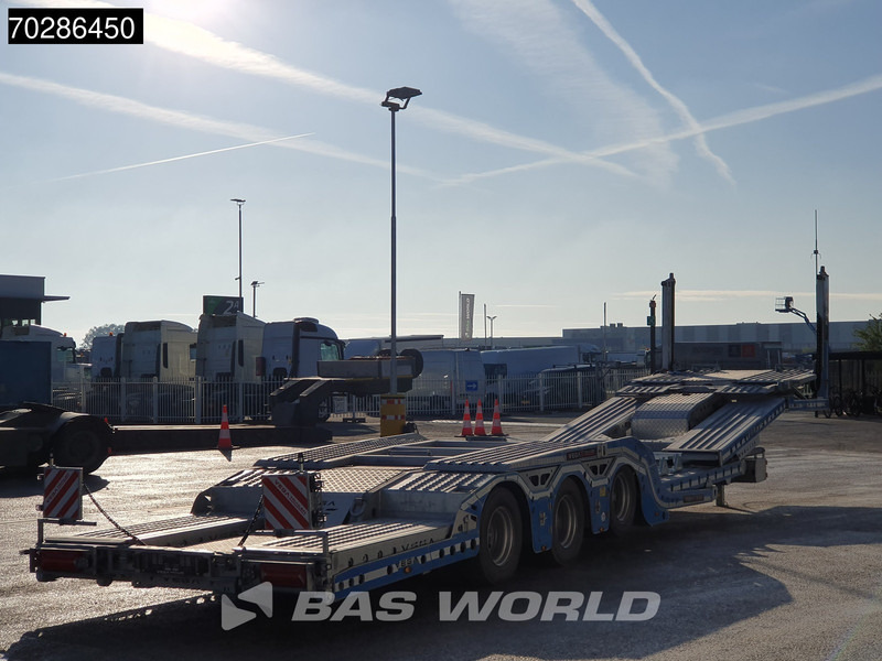 Jaunā Puspiekabe autovedējs Vega Alphamax 3 axles NEW Galvanized Hydro-electric Winch Lift + Lenkachse: foto 8 Jaunā Puspiekabe autovedējs Vega Alphamax 3 axles NEW Galvanized Hydro-electric Winch Lift + Lenkachse: foto 8