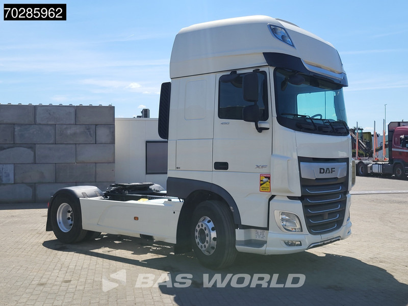 DAF XF 450 4X2 SSC PTO ACC Standklima Euro 6 - Vilcējs: foto 3 DAF XF 450 4X2 SSC PTO ACC Standklima Euro 6 - Vilcējs: foto 3