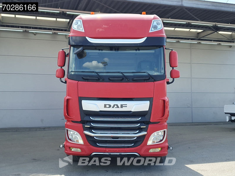 DAF XF 530 XF 6X4 SSC Manual Euro 6 - Vilcējs: foto 5 DAF XF 530 XF 6X4 SSC Manual Euro 6 - Vilcējs: foto 5