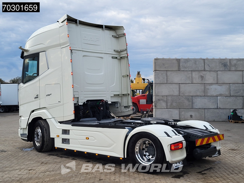 DAF XG+ 530 4X2 Top Condition! XG+ Retarder 2xTanks Leather Alcoa's Standklima ACC Euro 6 - Vilcējs: foto 2 DAF XG+ 530 4X2 Top Condition! XG+ Retarder 2xTanks Leather Alcoa's Standklima ACC Euro 6 - Vilcējs: foto 2