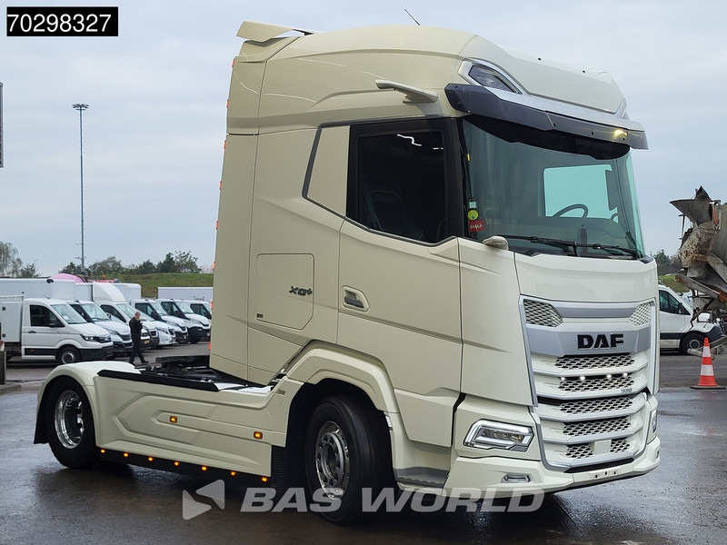 DAF XG+ 530 4X2 Top Condition! XG+ Retarder 2xTanks Leather Alcoa's Standklima ACC Euro 6 - Vilcējs: foto 3 DAF XG+ 530 4X2 Top Condition! XG+ Retarder 2xTanks Leather Alcoa's Standklima ACC Euro 6 - Vilcējs: foto 3