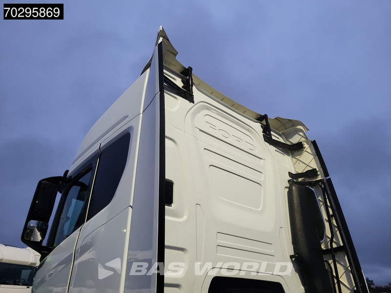 Ford F-Max 500 4X2 Retarder 2x Tanks Standklima Euro 6 - Vilcējs: foto 5 Ford F-Max 500 4X2 Retarder 2x Tanks Standklima Euro 6 - Vilcējs: foto 5