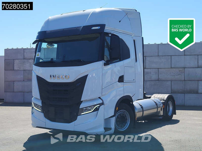 Iveco S-Way 460 4X2 LNG Retarder 2x Tanks Standklima LED Navi - Vilcējs: foto 1 Iveco S-Way 460 4X2 LNG Retarder 2x Tanks Standklima LED Navi - Vilcējs: foto 1