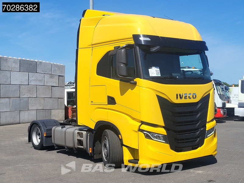 Iveco S-Way 460 4X2 Retarder Mega ACC Euro 6 - Vilcējs: foto 2 Iveco S-Way 460 4X2 Retarder Mega ACC Euro 6 - Vilcējs: foto 2