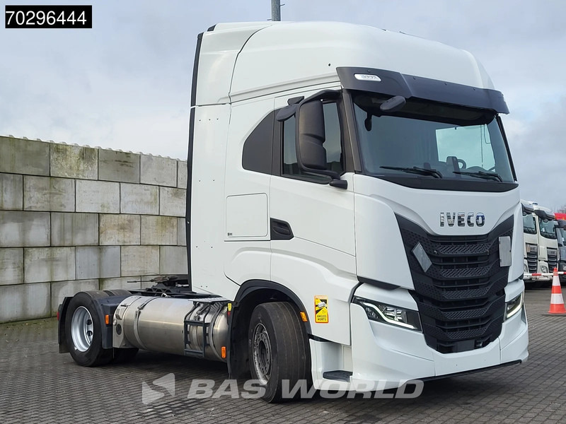 Iveco S-Way 460 S-Way 4X2 LNG Retarder 2X Tanks - Vilcējs: foto 3 Iveco S-Way 460 S-Way 4X2 LNG Retarder 2X Tanks - Vilcējs: foto 3