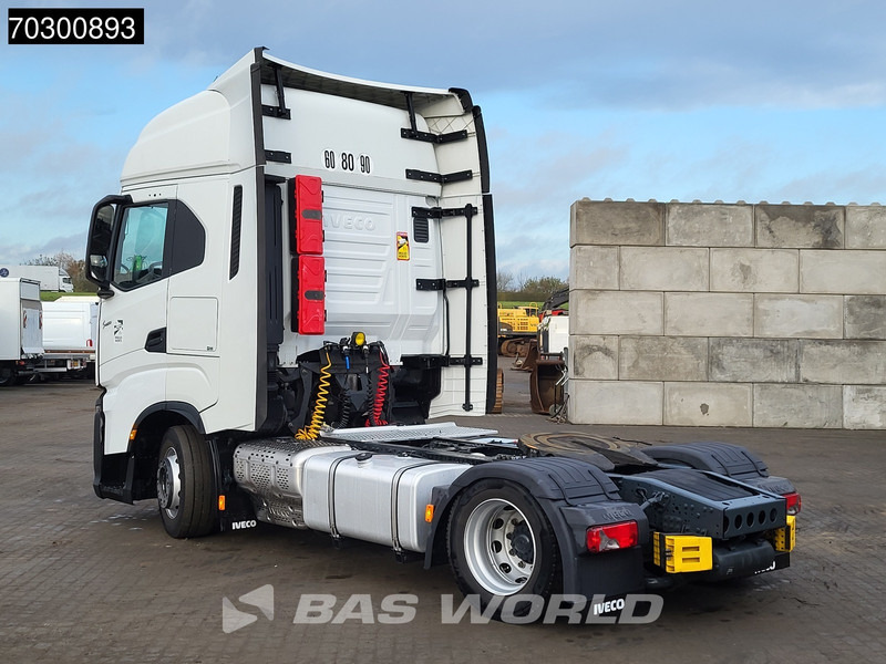 Iveco S-Way 460 S-Way 4X2 Mega Retarder 2xTanks ACC Euro 6 - Vilcējs: foto 2 Iveco S-Way 460 S-Way 4X2 Mega Retarder 2xTanks ACC Euro 6 - Vilcējs: foto 2