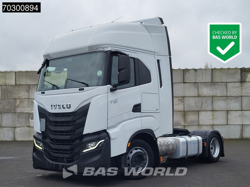 Iveco S-Way 460 S-Way 4X2 Mega Retarder 2xTanks ACC Euro 6 - Vilcējs: foto 1 Iveco S-Way 460 S-Way 4X2 Mega Retarder 2xTanks ACC Euro 6 - Vilcējs: foto 1