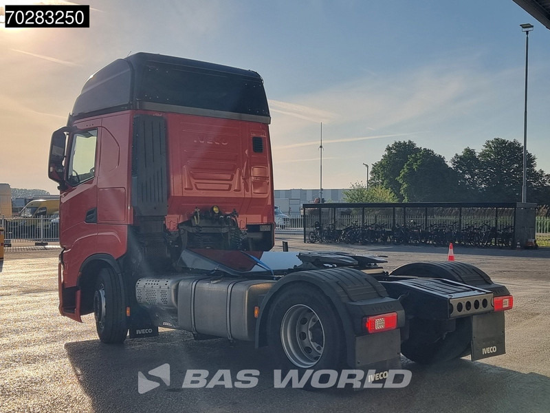 Iveco S-Way 490 4X2 DAMAGED! chassis bent 2x Tanks LED Navi Euro 6 - Vilcējs: foto 2 Iveco S-Way 490 4X2 DAMAGED! chassis bent 2x Tanks LED Navi Euro 6 - Vilcējs: foto 2