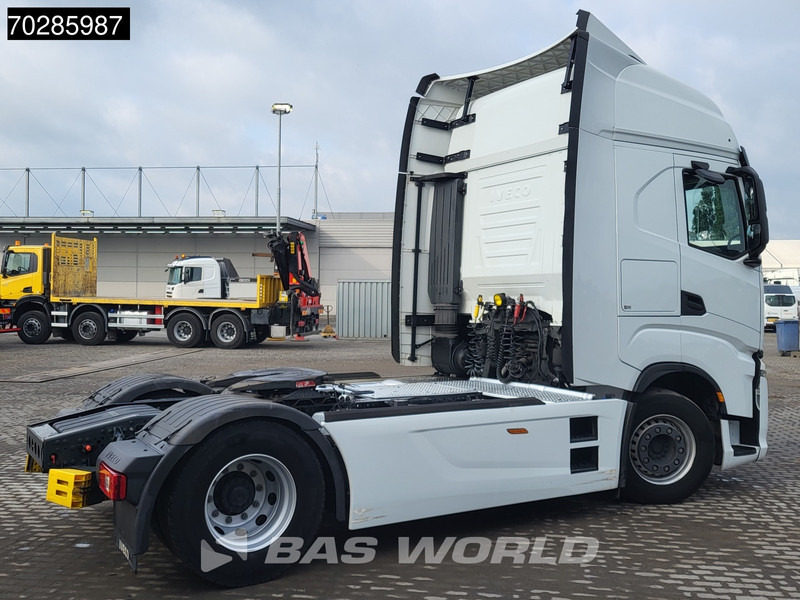 Iveco S-Way 490 4X2 Retarder Standklima 2xTanks Navi - Vilcējs: foto 5 Iveco S-Way 490 4X2 Retarder Standklima 2xTanks Navi - Vilcējs: foto 5