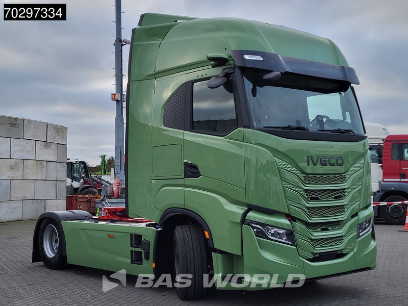 Iveco S-Way 580 4X2 NEW! Standklima Navi ACC LED Euro 6 - Vilcējs: foto 3 Iveco S-Way 580 4X2 NEW! Standklima Navi ACC LED Euro 6 - Vilcējs: foto 3