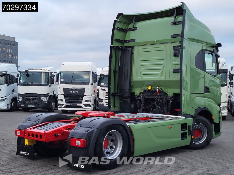 Iveco S-Way 580 4X2 NEW! Standklima Navi ACC LED Euro 6 - Vilcējs: foto 5 Iveco S-Way 580 4X2 NEW! Standklima Navi ACC LED Euro 6 - Vilcējs: foto 5