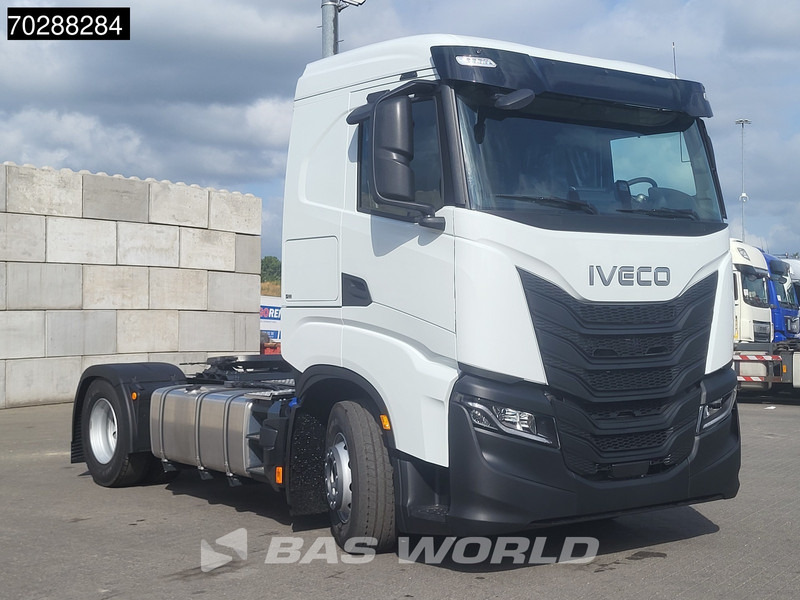 Iveco S-way 500 4X2 Nieuw! Retarder Navi ACC Euro 6 - Vilcējs: foto 3 Iveco S-way 500 4X2 Nieuw! Retarder Navi ACC Euro 6 - Vilcējs: foto 3
