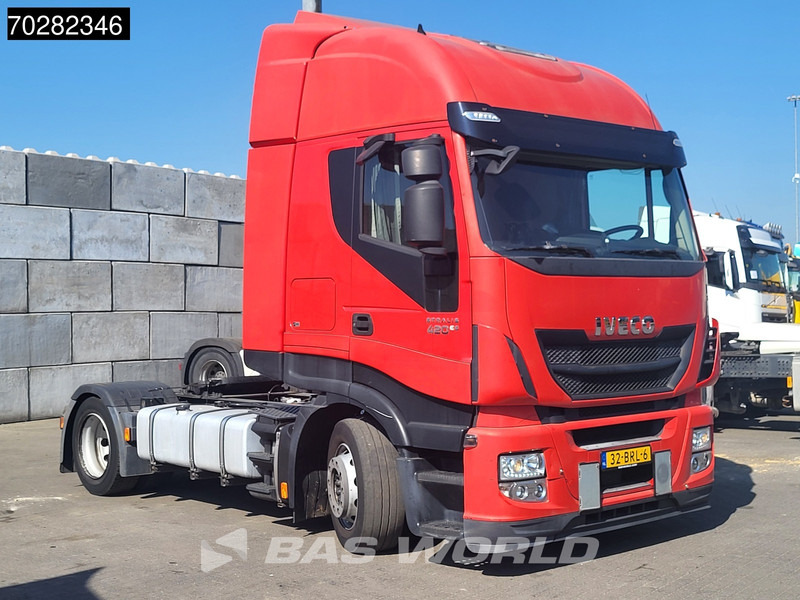 Iveco Stralis 420 Stralis 4X2 NL-Truck Retarder 2X Tanks Mega ACC Euro 6 - Vilcējs: foto 3 Iveco Stralis 420 Stralis 4X2 NL-Truck Retarder 2X Tanks Mega ACC Euro 6 - Vilcējs: foto 3