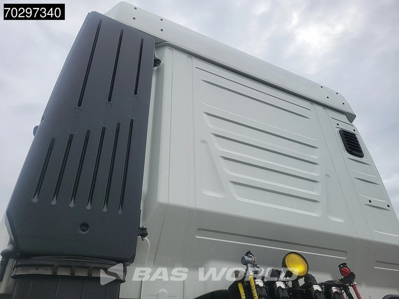 Iveco X-Way 500 4X2 NEW! Retarder Big-Axle Standklima MirrorCam Navi LED ACC Euro 6 - Vilcējs: foto 5 Iveco X-Way 500 4X2 NEW! Retarder Big-Axle Standklima MirrorCam Navi LED ACC Euro 6 - Vilcējs: foto 5