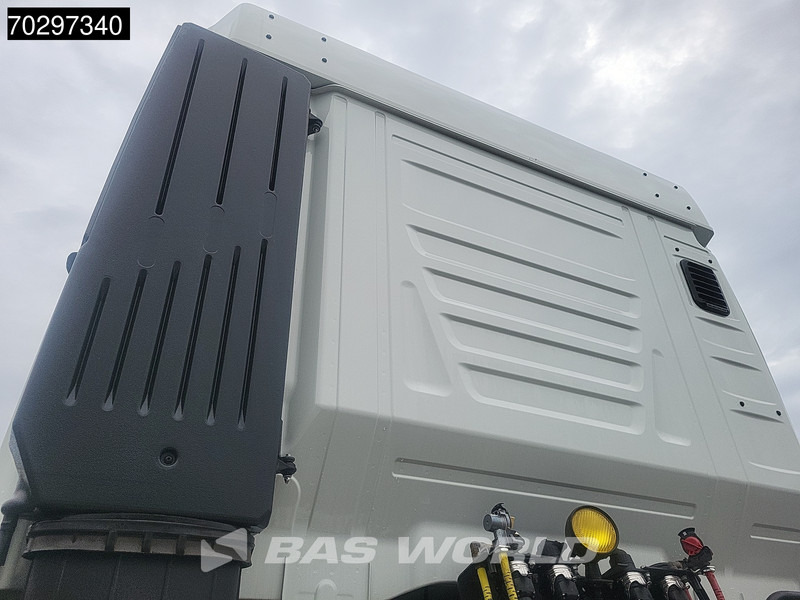 Iveco X-Way 500 4X2 NEW! Retarder Big-Axle Standklima MirrorCam Navi LED ACC Euro 6 - Vilcējs: foto 5 Iveco X-Way 500 4X2 NEW! Retarder Big-Axle Standklima MirrorCam Navi LED ACC Euro 6 - Vilcējs: foto 5