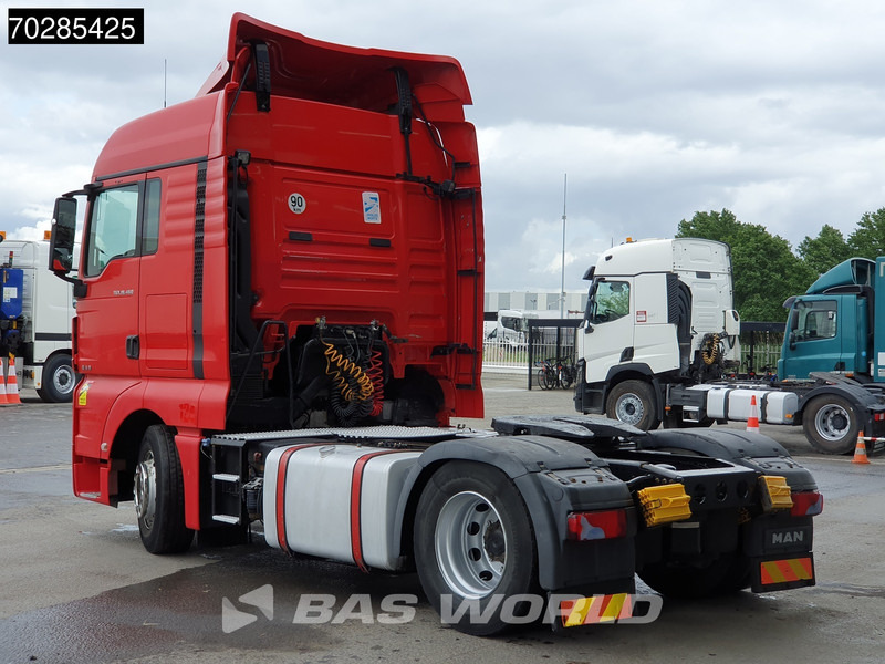 MAN TGX 18.460 4X2 XLX 2x Tanks - Vilcējs: foto 2 MAN TGX 18.460 4X2 XLX 2x Tanks - Vilcējs: foto 2