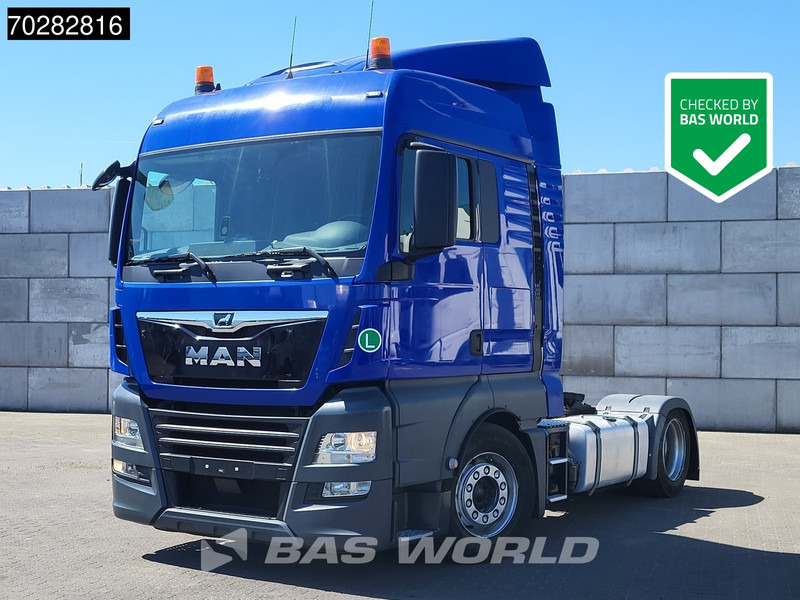 MAN TGX 18.460 4X2 XLX Mega Retarder 2x Tanks Standklima - Vilcējs: foto 1 MAN TGX 18.460 4X2 XLX Mega Retarder 2x Tanks Standklima - Vilcējs: foto 1