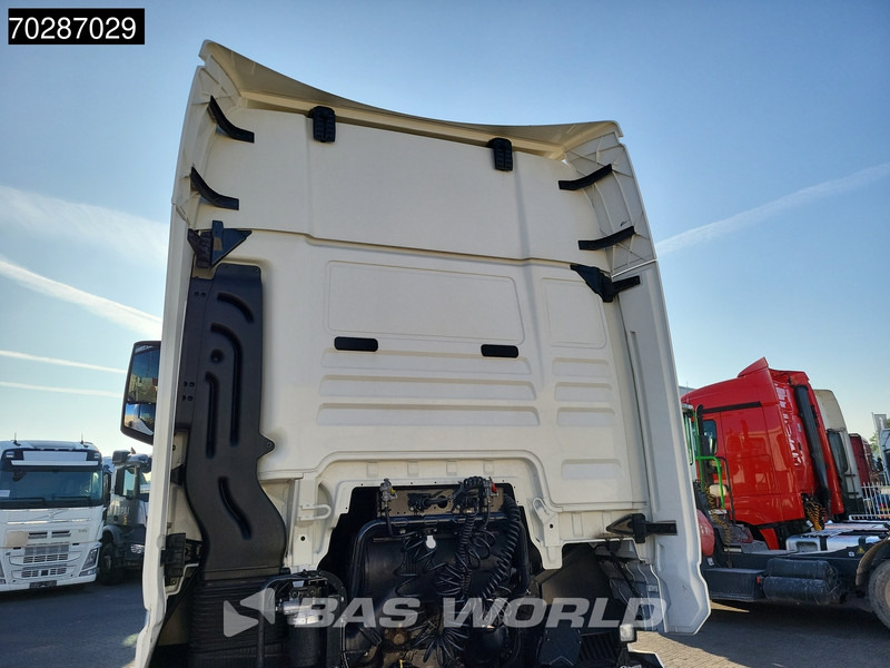 MAN TGX 18.470 4X2 Mega GX Retarder ACC 2x Tanks Euro 6 - Vilcējs: foto 5 MAN TGX 18.470 4X2 Mega GX Retarder ACC 2x Tanks Euro 6 - Vilcējs: foto 5