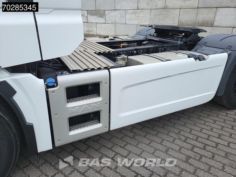 Vilcējs MAN TGX 18.480 4X2 Retarder Standklima 2xTanks LED Euro 6: foto 9