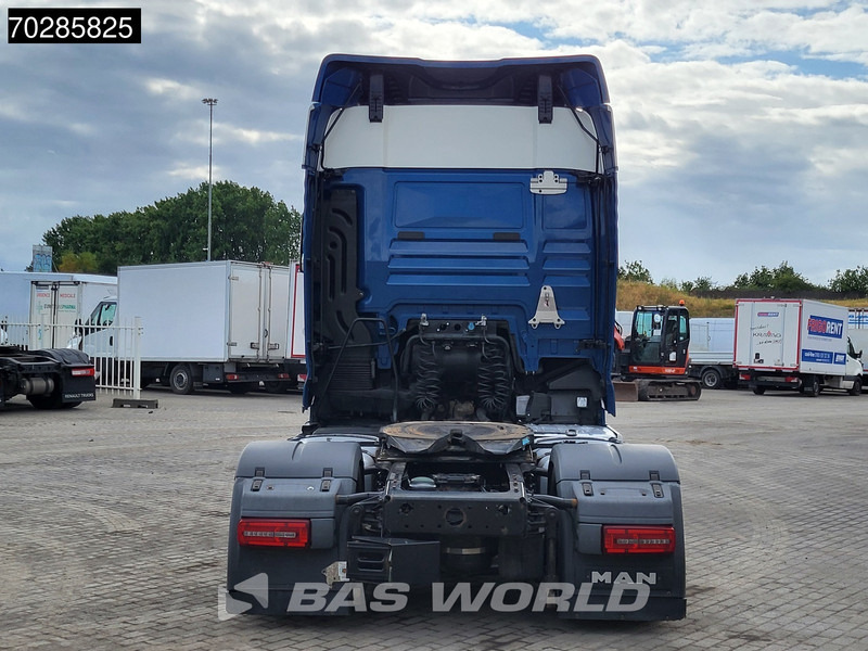 MAN TGX 18.500 4X2 XLX Mega Retarder 2x Tanks Standklima Euro 6 - Vilcējs: foto 3 MAN TGX 18.500 4X2 XLX Mega Retarder 2x Tanks Standklima Euro 6 - Vilcējs: foto 3
