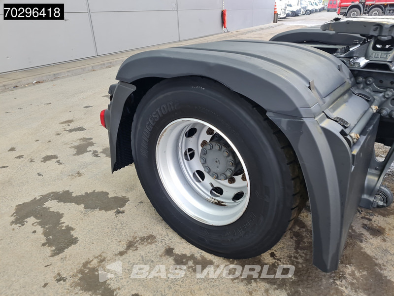 Mercedes-Benz Actros 1843 4X2 StreamSpace - Vilcējs: foto 5 Mercedes-Benz Actros 1843 4X2 StreamSpace - Vilcējs: foto 5