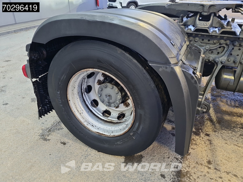 Mercedes-Benz Actros 1843 4X2 StreamSpace - Vilcējs: foto 5 Mercedes-Benz Actros 1843 4X2 StreamSpace - Vilcējs: foto 5