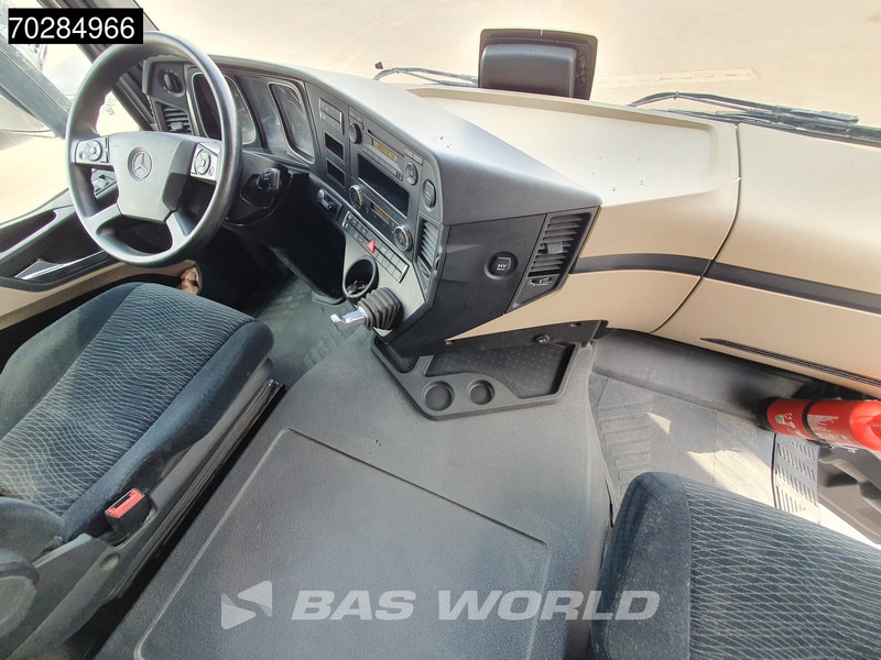 Vilcējs Mercedes-Benz Actros 1845 4X2 ClassicSpace Retarder Euro 6: foto 17