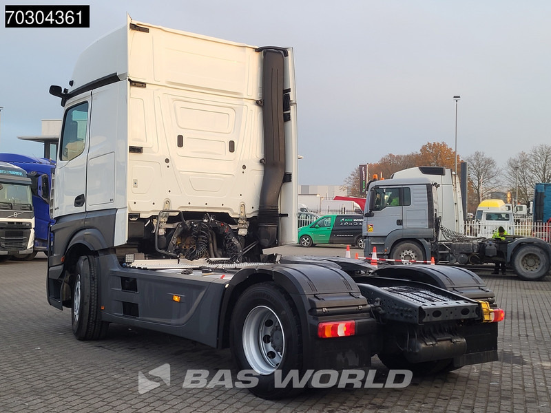 Mercedes-Benz Actros 1845 4X2 GigaSpace Retarder MirrorCam Navi Euro 6 - Vilcējs: foto 2 Mercedes-Benz Actros 1845 4X2 GigaSpace Retarder MirrorCam Navi Euro 6 - Vilcējs: foto 2