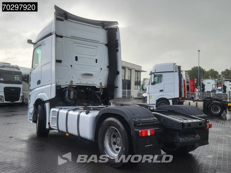 Mercedes-Benz Actros 1845 4X2 StreamSpace 2xTanks Standairco MirrorCam Navi PPC Euro 6 - Vilcējs: foto 2 Mercedes-Benz Actros 1845 4X2 StreamSpace 2xTanks Standairco MirrorCam Navi PPC Euro 6 - Vilcējs: foto 2