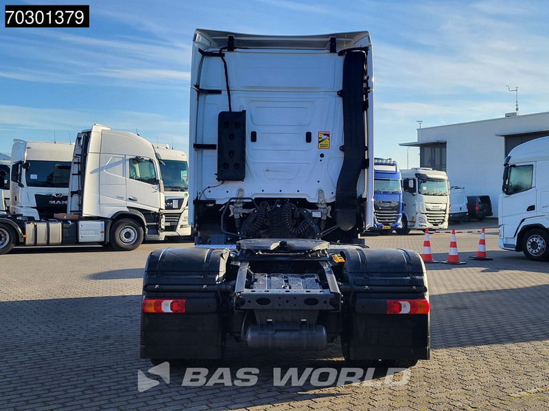Mercedes-Benz Actros 1845 Actros 4X2 BigSpace 2x Tanks - Vilcējs: foto 3 Mercedes-Benz Actros 1845 Actros 4X2 BigSpace 2x Tanks - Vilcējs: foto 3