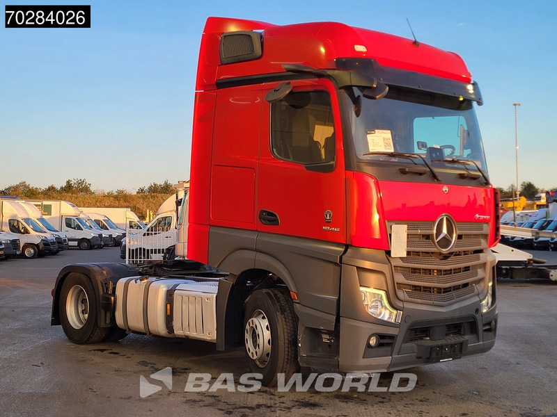 Mercedes-Benz Actros 1845 Actros 4X2 Smart tacho 2 - Vilcējs: foto 3 Mercedes-Benz Actros 1845 Actros 4X2 Smart tacho 2 - Vilcējs: foto 3