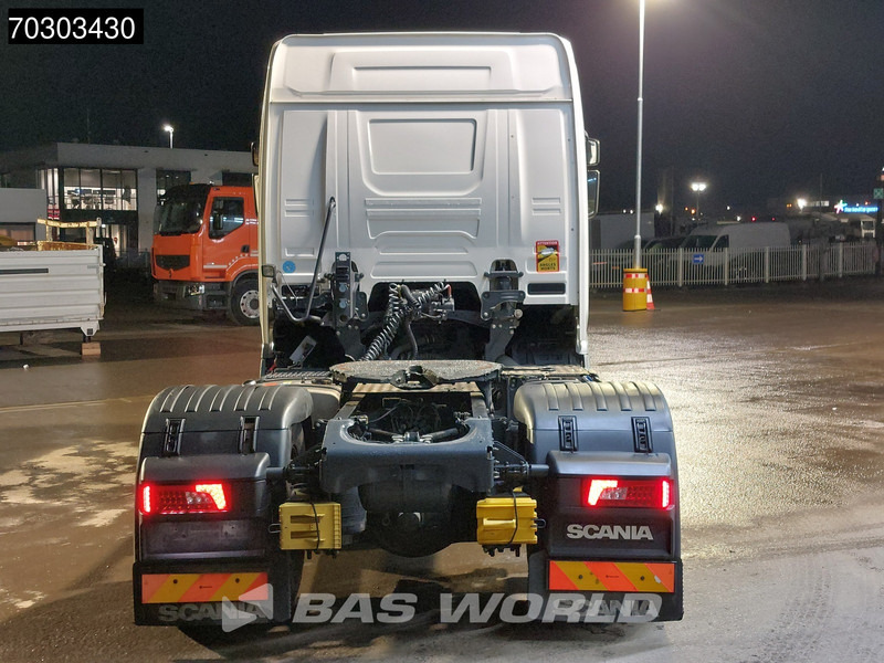 Scania R450 R 4X2 ADR Retarder Alcoa's - Vilcējs: foto 3 Scania R450 R 4X2 ADR Retarder Alcoa's - Vilcējs: foto 3