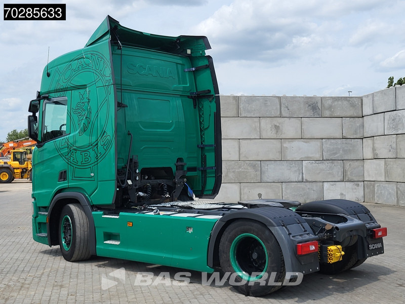 Scania R450 R 4X2 Special interior! Retarder 2x Tanks Standklima ACC Leather - Vilcējs: foto 2 Scania R450 R 4X2 Special interior! Retarder 2x Tanks Standklima ACC Leather - Vilcējs: foto 2