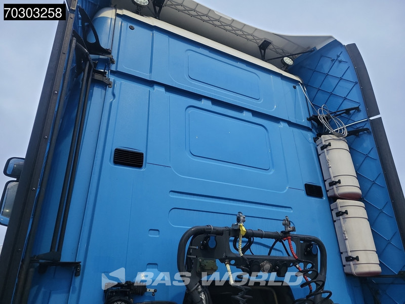 Scania R490 6X2 Retarder Lift+Lenkachse Full-Air 2xTanks Standklima Euro 6 - Vilcējs: foto 5 Scania R490 6X2 Retarder Lift+Lenkachse Full-Air 2xTanks Standklima Euro 6 - Vilcējs: foto 5