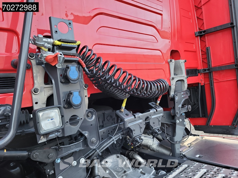 Scania S460 4X2 NEW! Retarder ACC Navi Standklima 2X Tanks - Vilcējs: foto 5 Scania S460 4X2 NEW! Retarder ACC Navi Standklima 2X Tanks - Vilcējs: foto 5